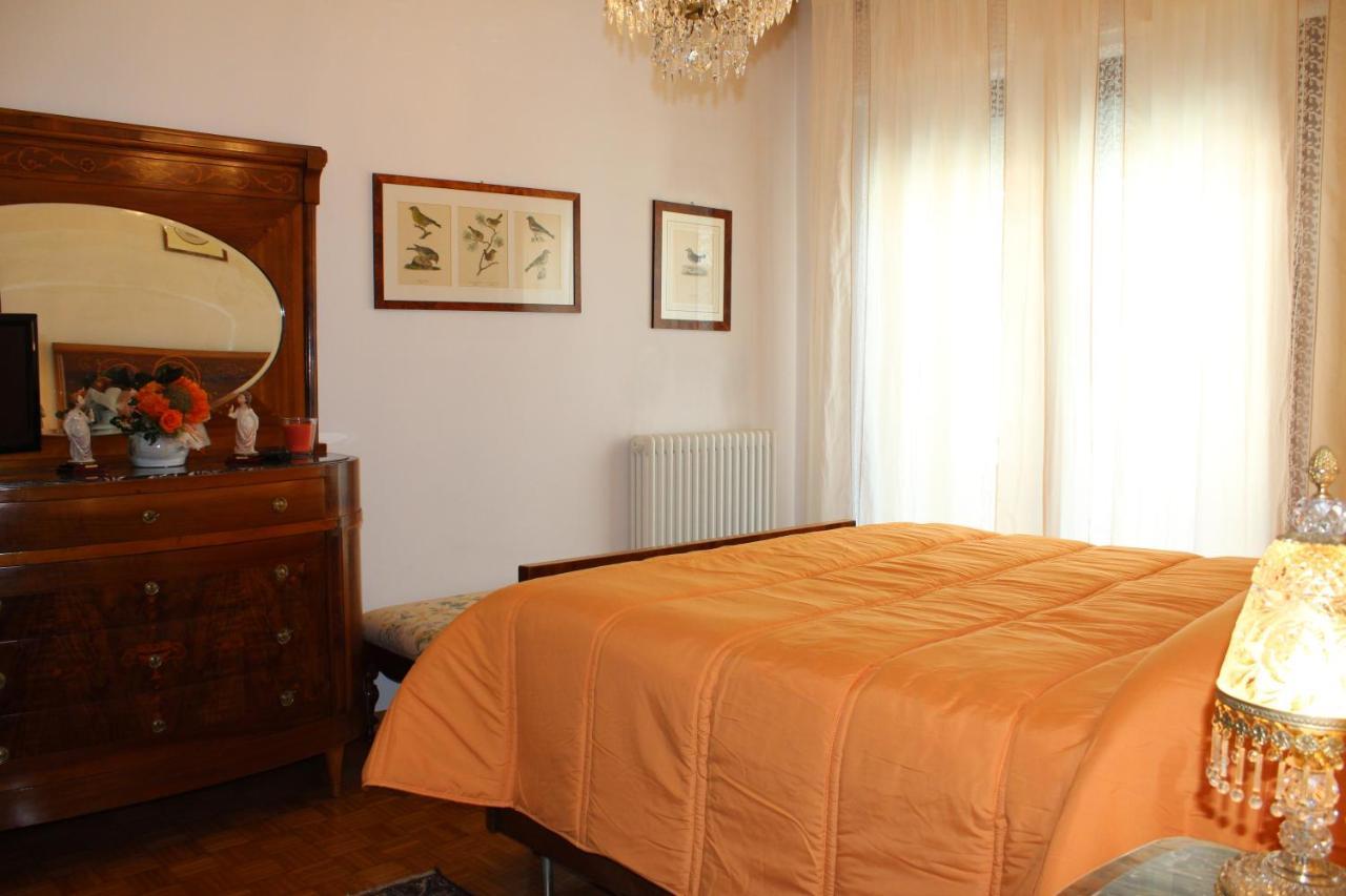 Tres Chic Bed & Breakfast Civitanova Marche Luaran gambar