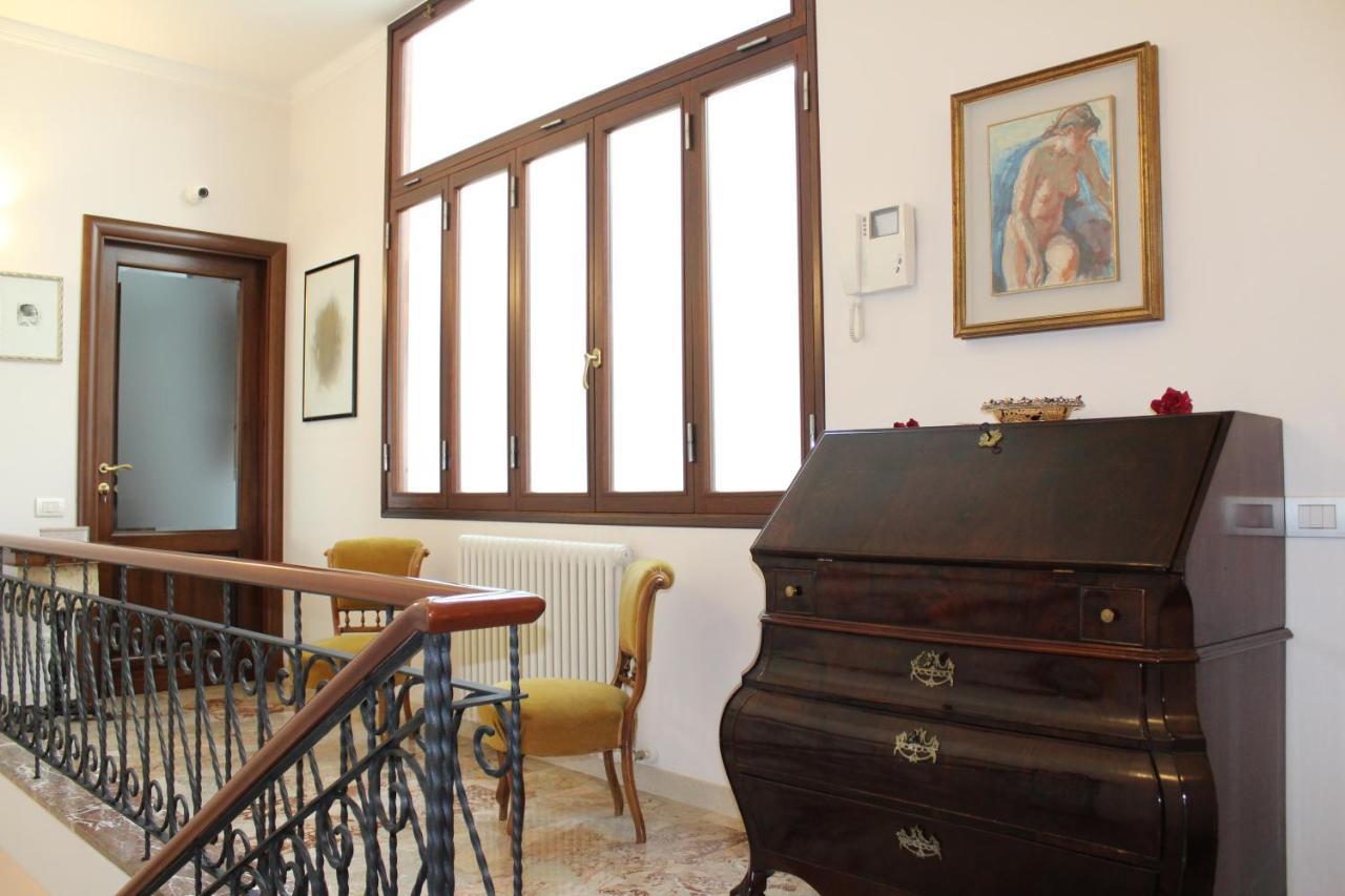 Tres Chic Bed & Breakfast Civitanova Marche Luaran gambar