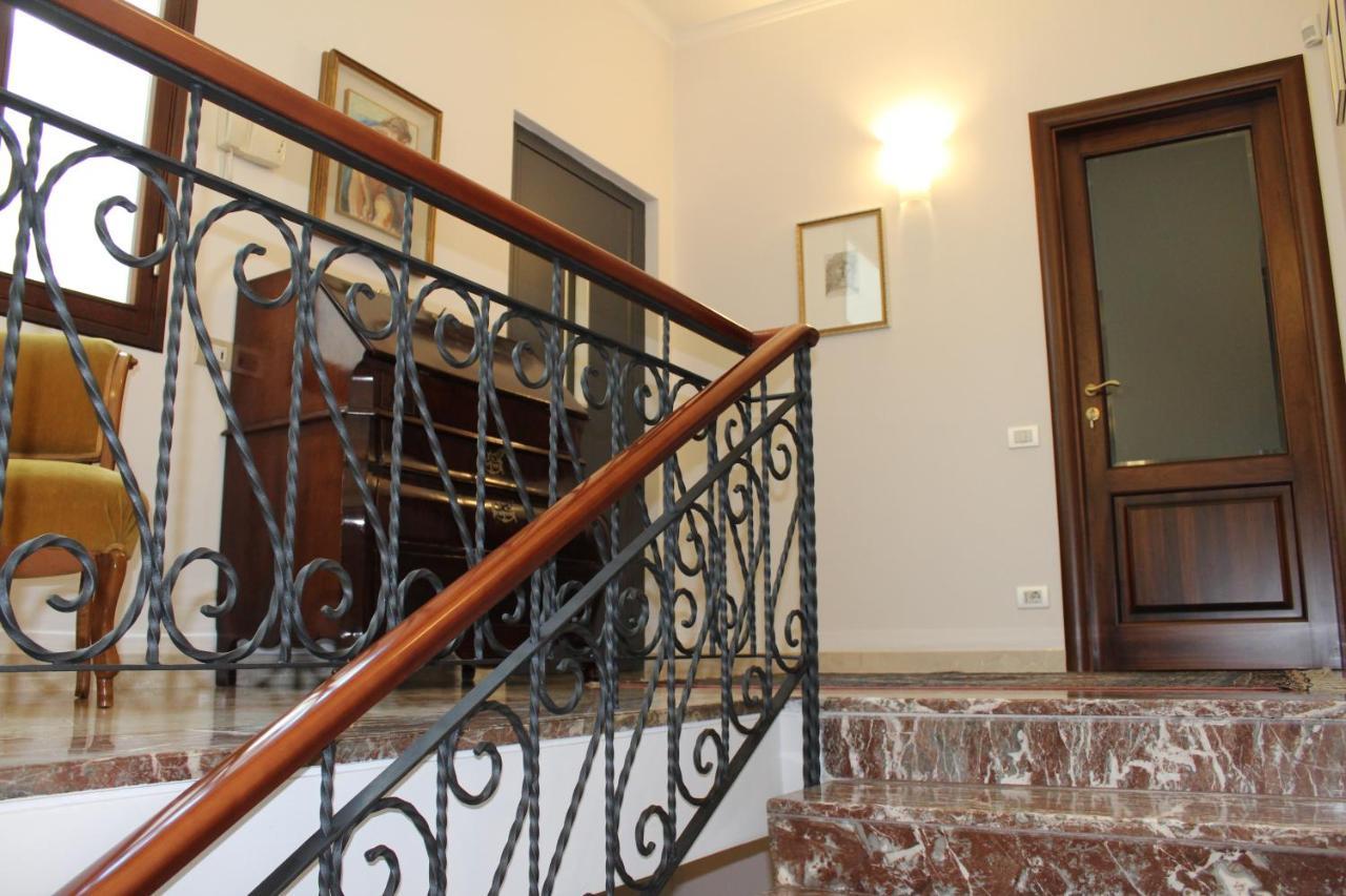 Tres Chic Bed & Breakfast Civitanova Marche Luaran gambar